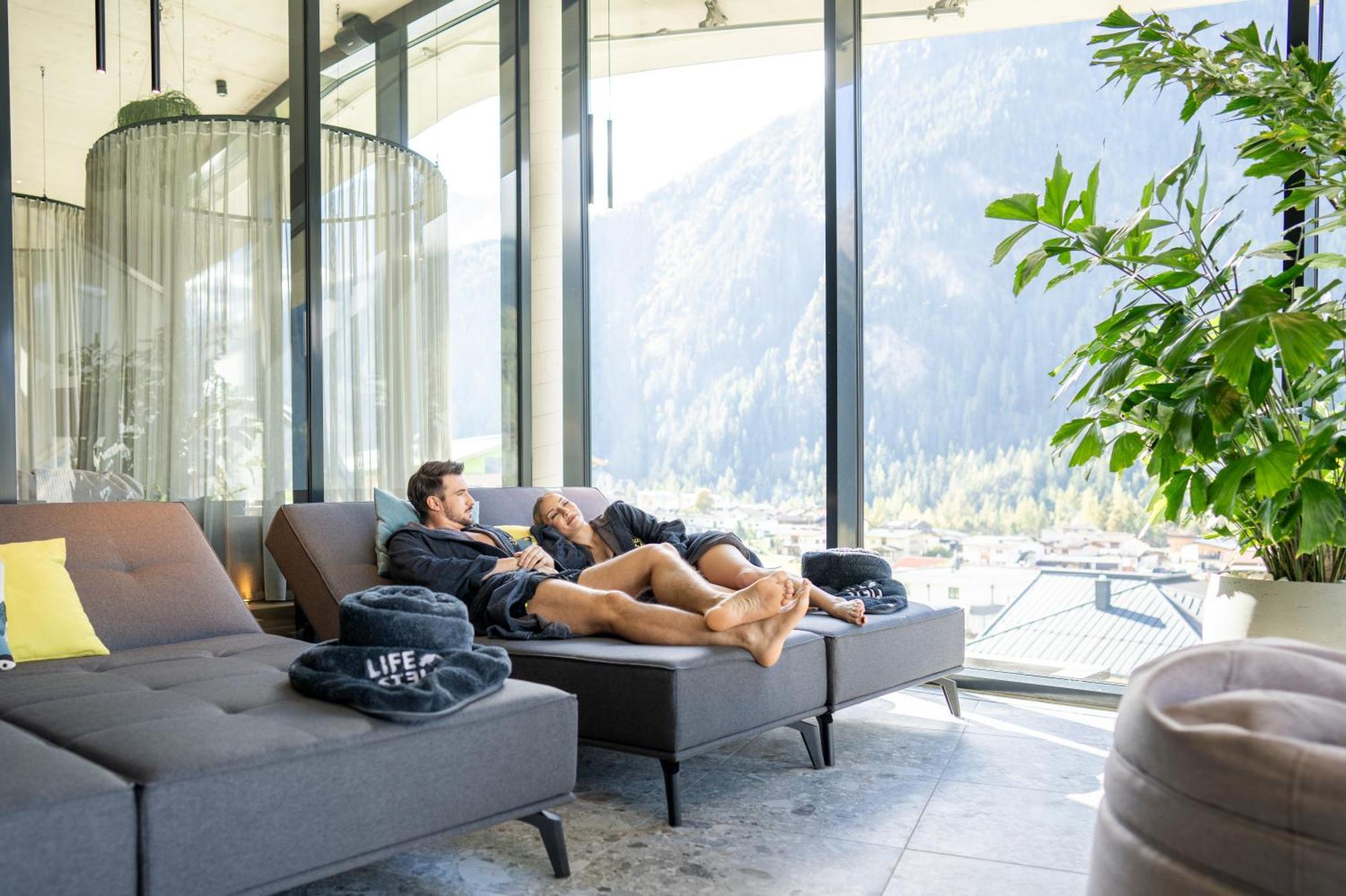 Lifesteil Aparthotel Umhausen Ngoại thất bức ảnh